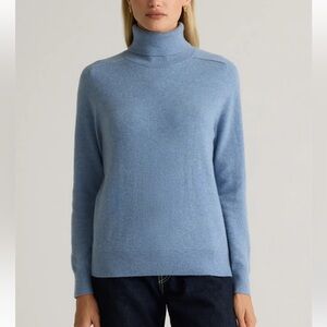 NWT Mongolian Cashmere Turtleneck Sweater Faded Denim